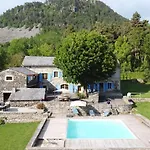 La Framboisine Bed & Breakfast 3*