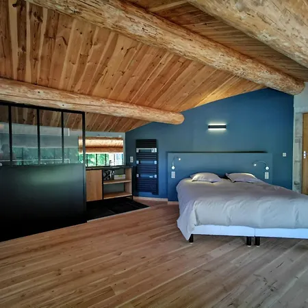 Couette-café La Framboisine Saint-Etienne-Lardeyrol