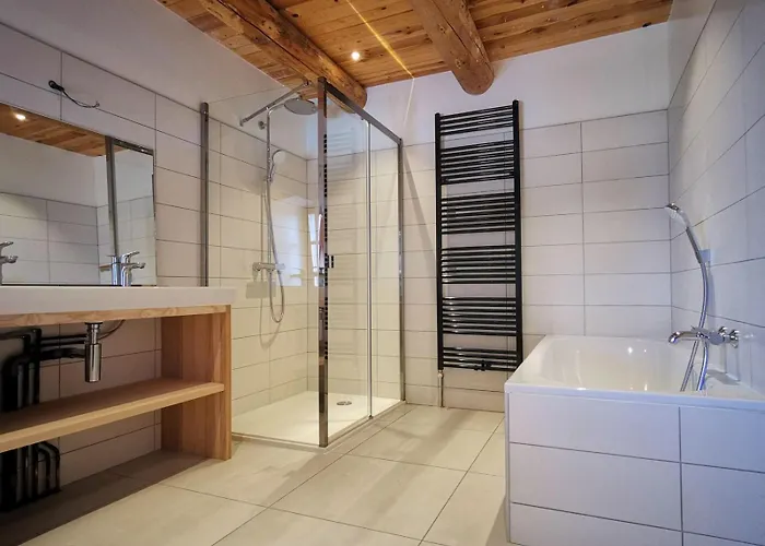 La Framboisine Couette-café 3*